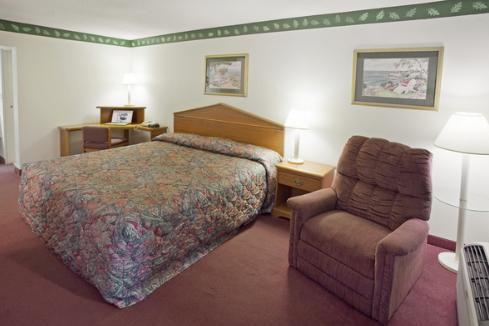 Americas Best Value Inn - Manchester Bilik gambar